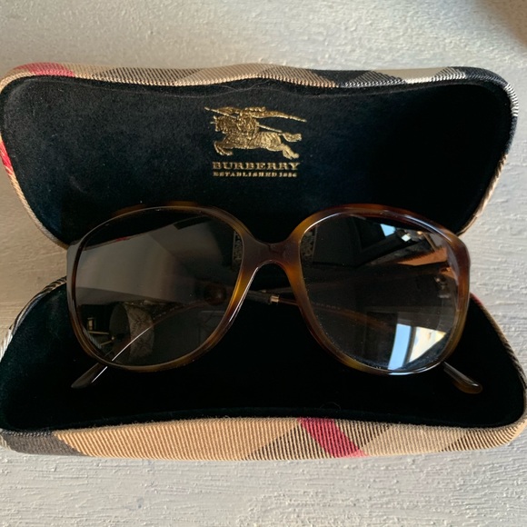 Burberry tortoise sunglasses with leather